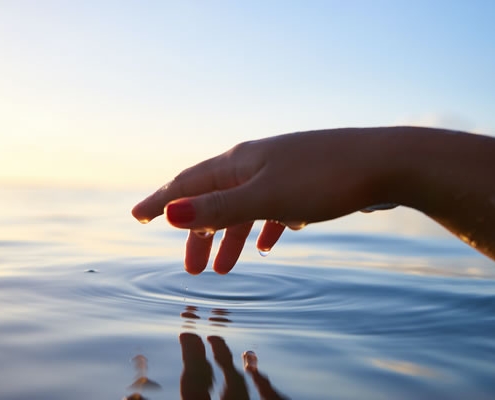 Eau, calme, paix par Yoann Boyer (unsplash.com)