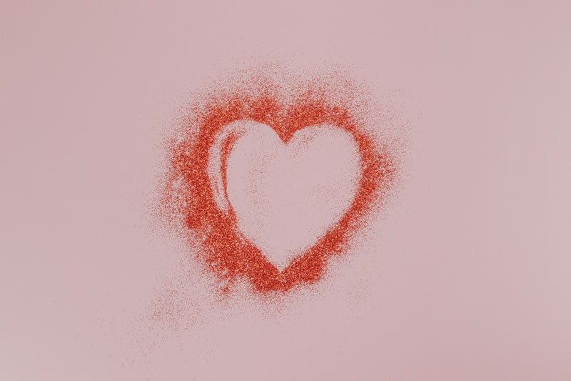 Coeur, symbole de la personne par Pawel Czerwinski (unsplash.com)