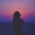 Personne et horizon de Sasha Freemind (unsplash.com)