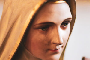 Vierge Marie par DDP (unsplash.com)